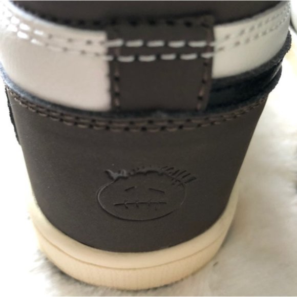 Nike Air Jordan 1 High OG TS SP main image 8